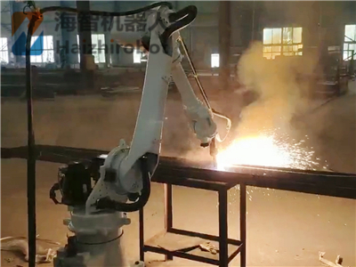 廣東海智自動焊接機器人案例